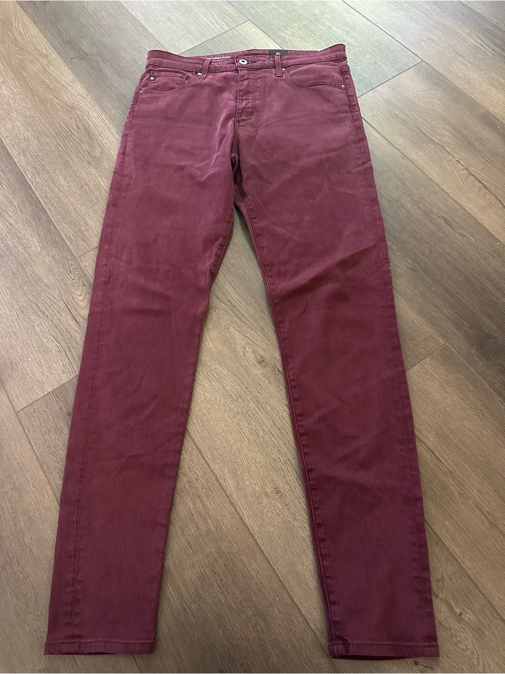Ag Adriano Goldschmied Women's The Farrah Skinny High-Rise Skinny in a Size 30R